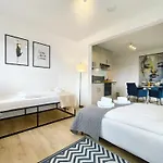 Bright Für Bis Zu 5 Apartment Erlangen