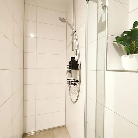 Apartment Bright Fuer Bis Zu 5 Erlangen