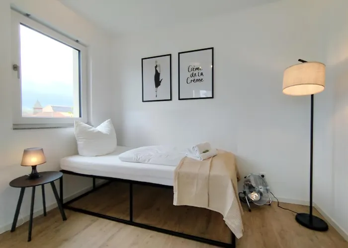 Bright Fuer Bis Zu 5 * Erlangen
